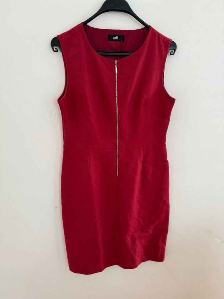 Kırmızı Fermuarlı Kolsuz Midi Elbise - Görsel 2