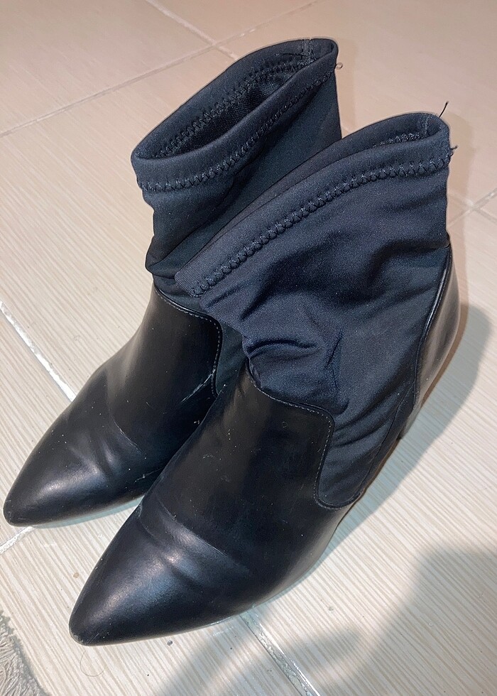 Topuklu Bot - Görsel 4