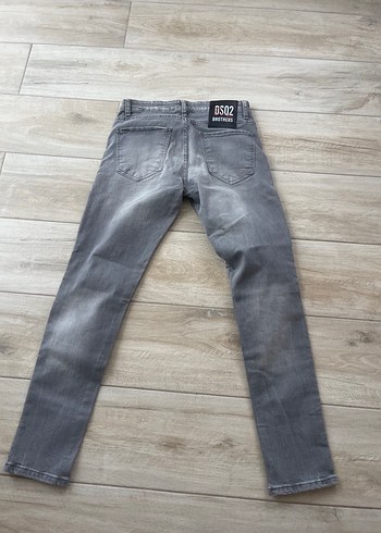 DSquared2 Dso2 Gri Yikamali Dar Kesim Jean