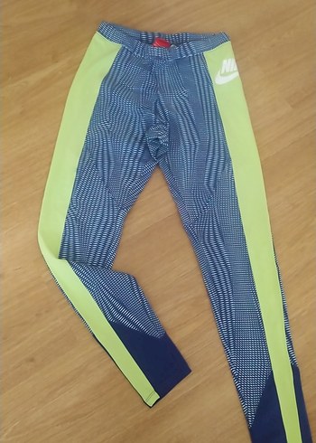 Nike Neon Yesil Spor Tayt