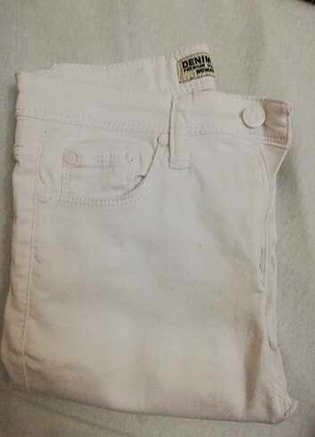 Trendyol & Milla Beyaz kot pantolon 