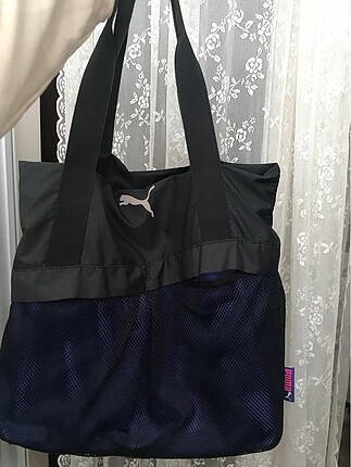 Puma kadın spor çanta orjinaldir siyah-mor