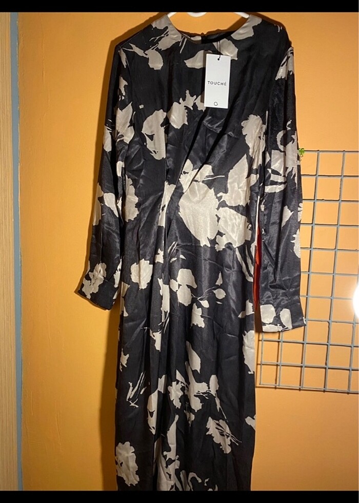 touche 36 beden etkiletli saten elbise - Görsel 2