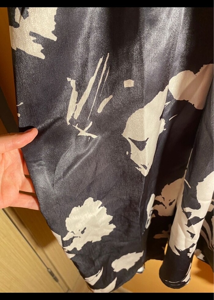 touche 36 beden etkiletli saten elbise - Görsel 4