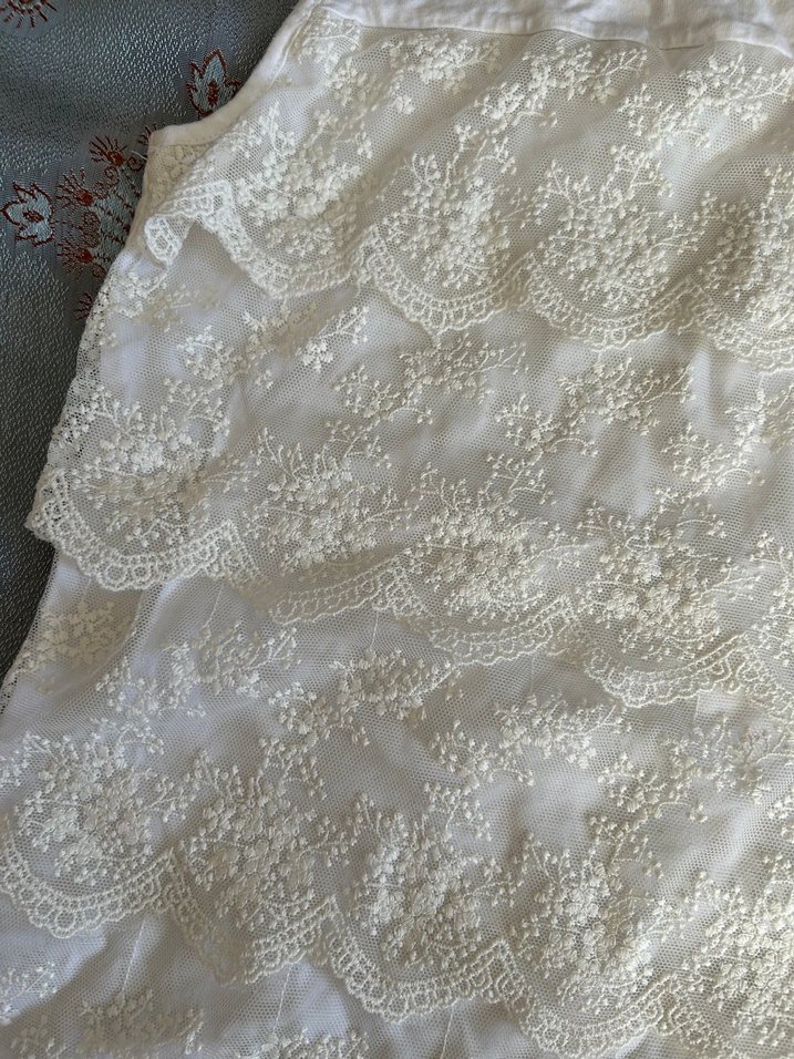 Dantel Detaylı Beyaz Midi Bohem bluz - Görsel 3