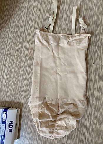 s Beden ten rengi Renk NBB Bej Göğüs Altı Çıtçıtlı Korse
