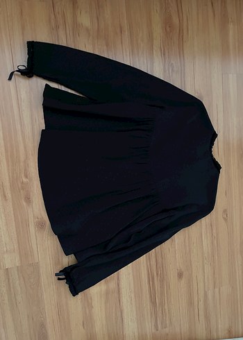 Zara Siyah Uzun Kollu Gotik Bluz
