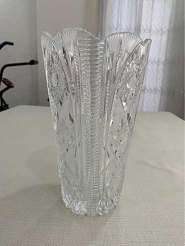 Kesme kristal vazo