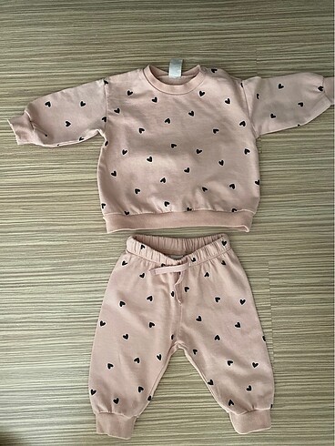 H&M takım