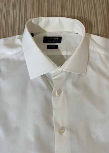 Beyaz Düğmeli Erkek Gömlek - Görsel 4