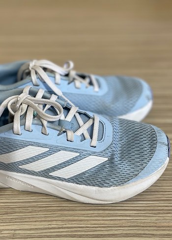 Adidas Spor Ayakkabısı 35,5 numara - Görsel 2