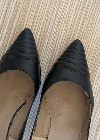 Klasik Siyah Tokalı Stiletto Yılan Derisi Desenli - Görsel 4