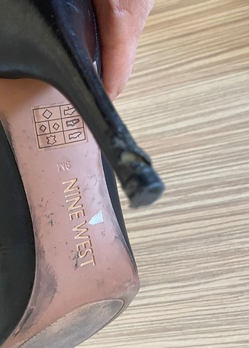 Klasik Siyah Tokalı Stiletto Yılan Derisi Desenli - Görsel 8