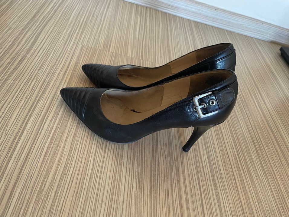 Klasik Siyah Tokalı Stiletto Yılan Derisi Desenli - Görsel 2