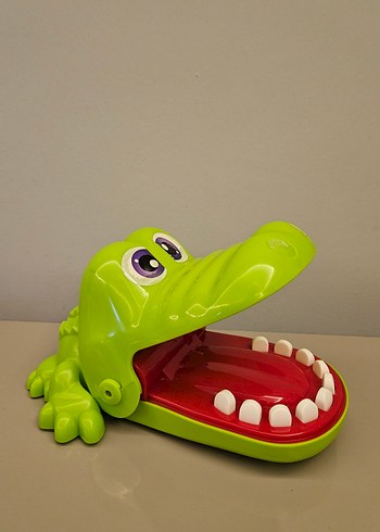 Hasbro timsah oyuncak - Görsel 5