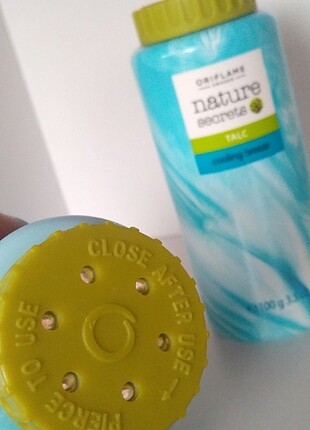 İki adet Oriflame vücut pudrası sıfır