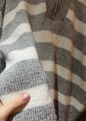 Çizgili Gri Yüksek Yakalı stradivarius kazak - Görsel 2