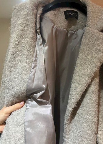 Gri Midi Boy Kadın Kaban Peluş Detaylı - Görsel 5