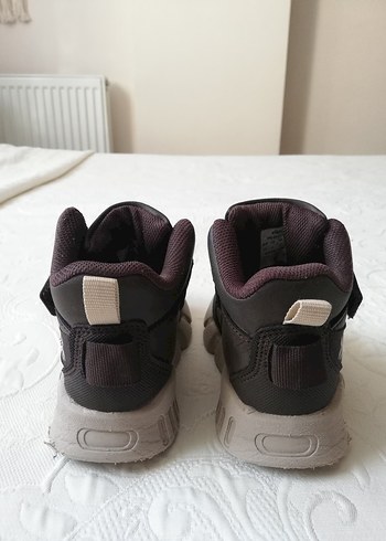 24 Beden Kahverengi Erkek Çocuk Spor Botları Velcro