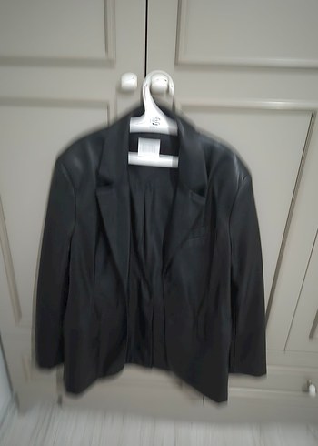 Düğmeli Siyah Deri Kadın Ceket - Görsel 2