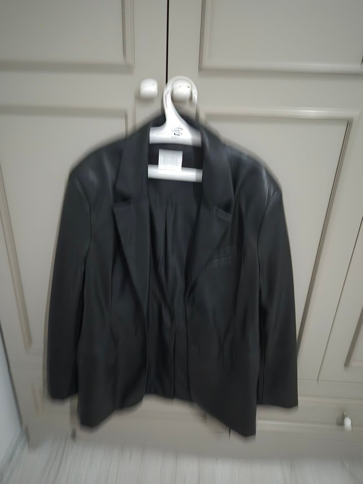 Düğmeli Siyah Deri Kadın Ceket - Görsel 2