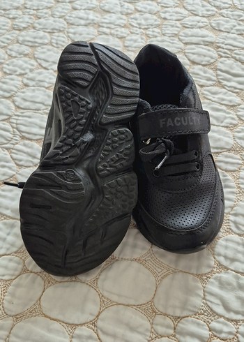 Diğer Erkek Çocuk Siyah Cırtlı Sneakers