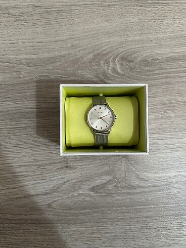 Esprit saat