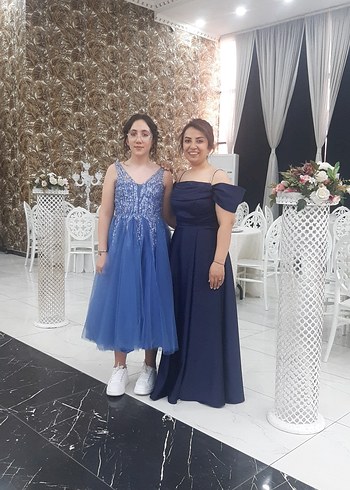 38 Beden lacivert Renk Parlak Lacivert Drapeli Uzun Abiye Elbise