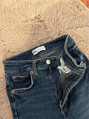 Zara Zara Jean