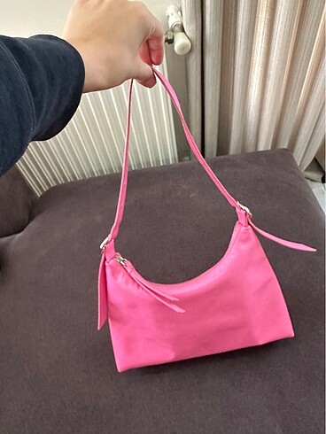 Beden pembe Renk pull and bear pembe çanta