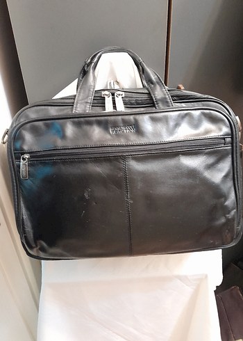 Kenneth Cole Sik Siyah Deri Erkek Canta