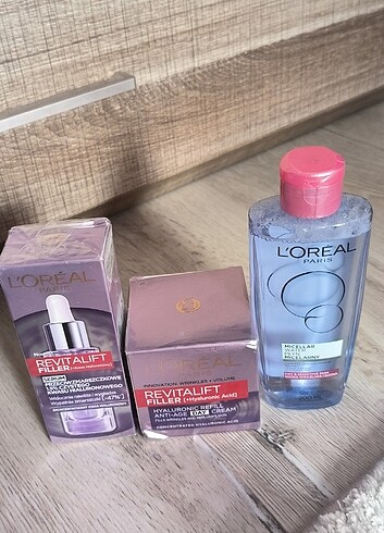 L'Oreal set