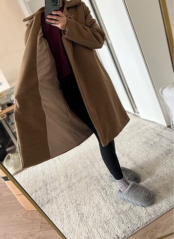 diktirdiğim telalı astarlı manto. Hiç giymedim ceplidir - Görsel 5