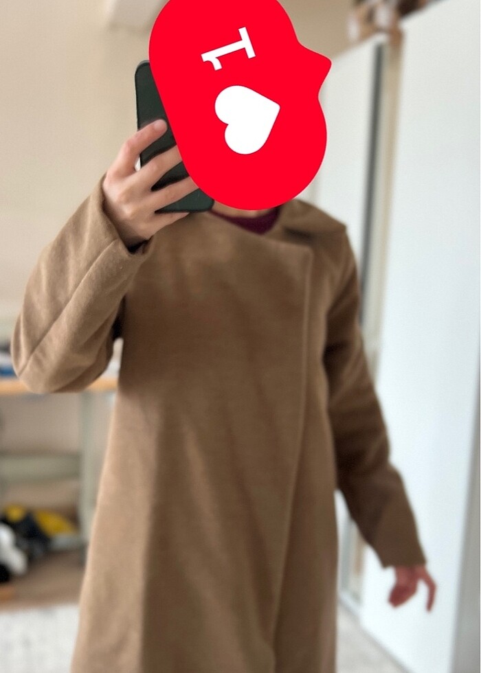 diktirdiğim telalı astarlı manto. Hiç giymedim ceplidir - Görsel 2