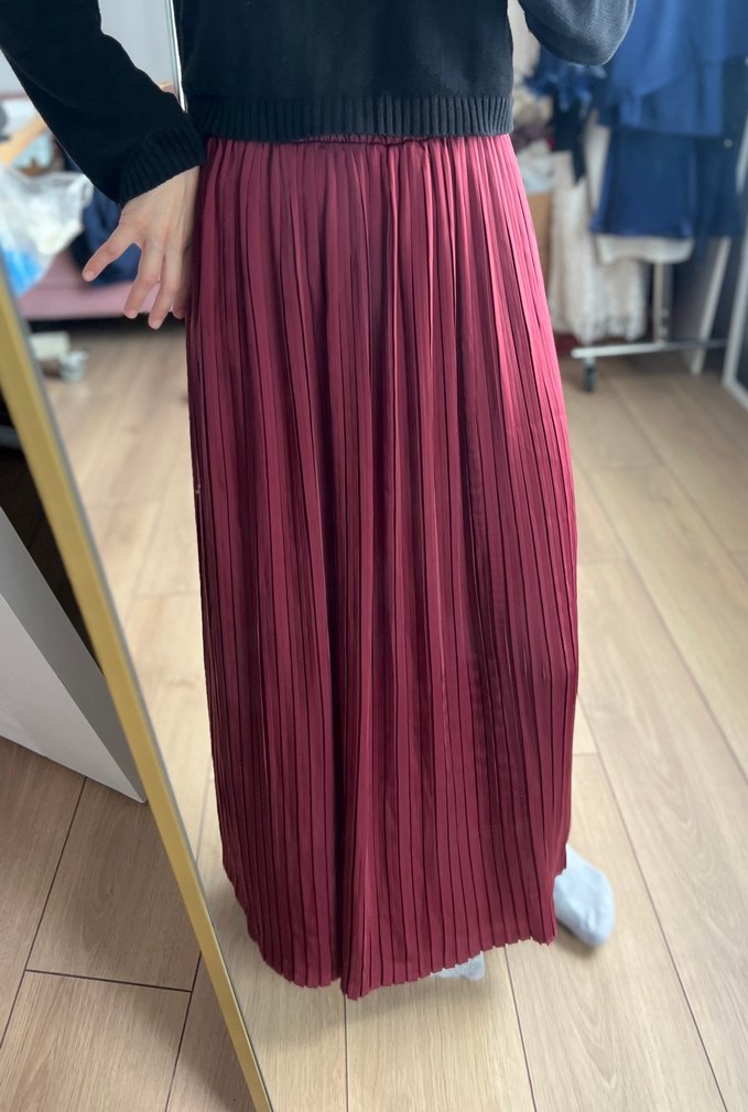 Saten Piliseli Uzun Kadın Etek sorunsuz - Görsel 3