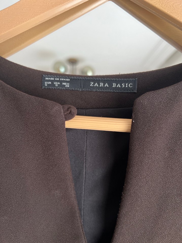 Acı kahve düğmeli çok iyi durumda 1-2 kez giyildi krep kumaş - Görsel 2