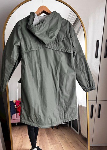 Zara Kapüşonlu Fermuarlı Yağmurluk - Görsel 4