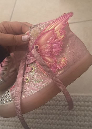 Pembe Parlak Kanatlı Kız Spor Ayakkabı - Görsel 4