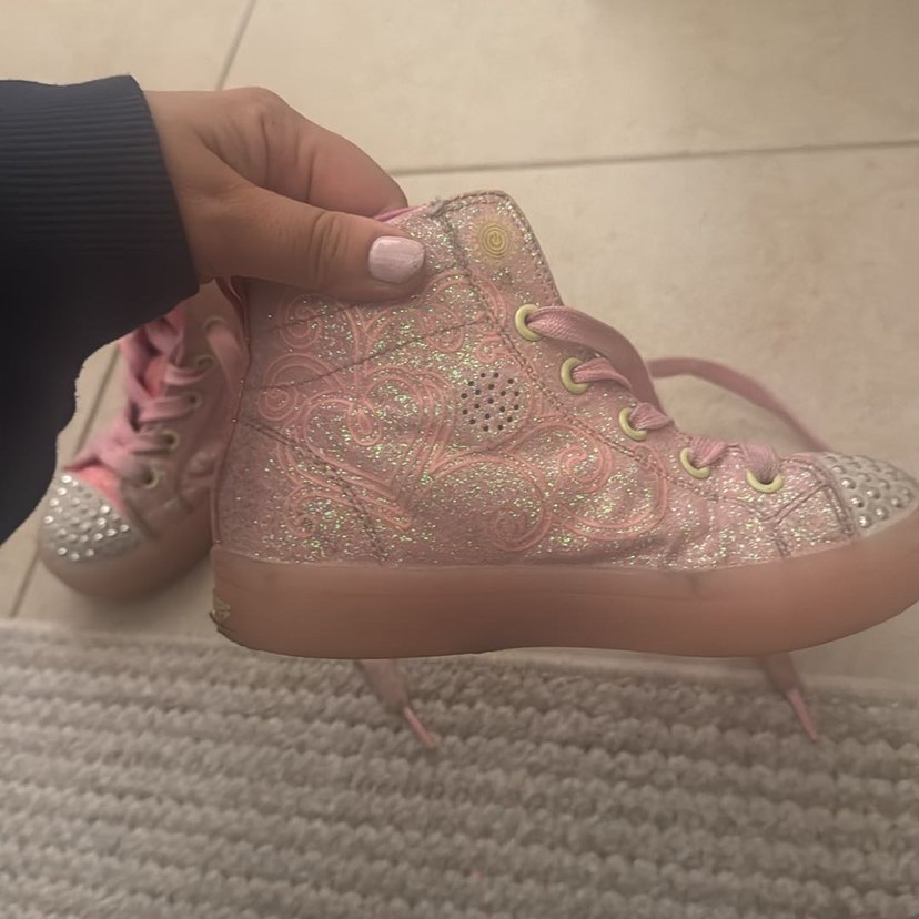 Pembe Parlak Kanatlı Kız Spor Ayakkabı - Görsel 5