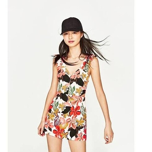 xs Beden Zara elbise