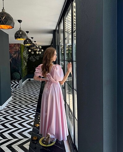 36 Beden Tuğçe Özkurt Design Elbise