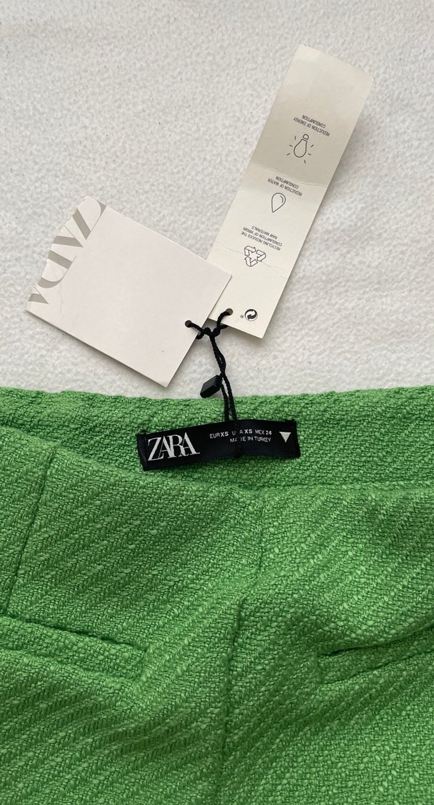 Zara Canlı Yeşil Yüksek Bel Şort — görsel 4/5