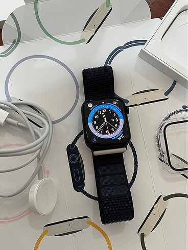 Apple Watch SE 2.Nesil 44 mm GPS