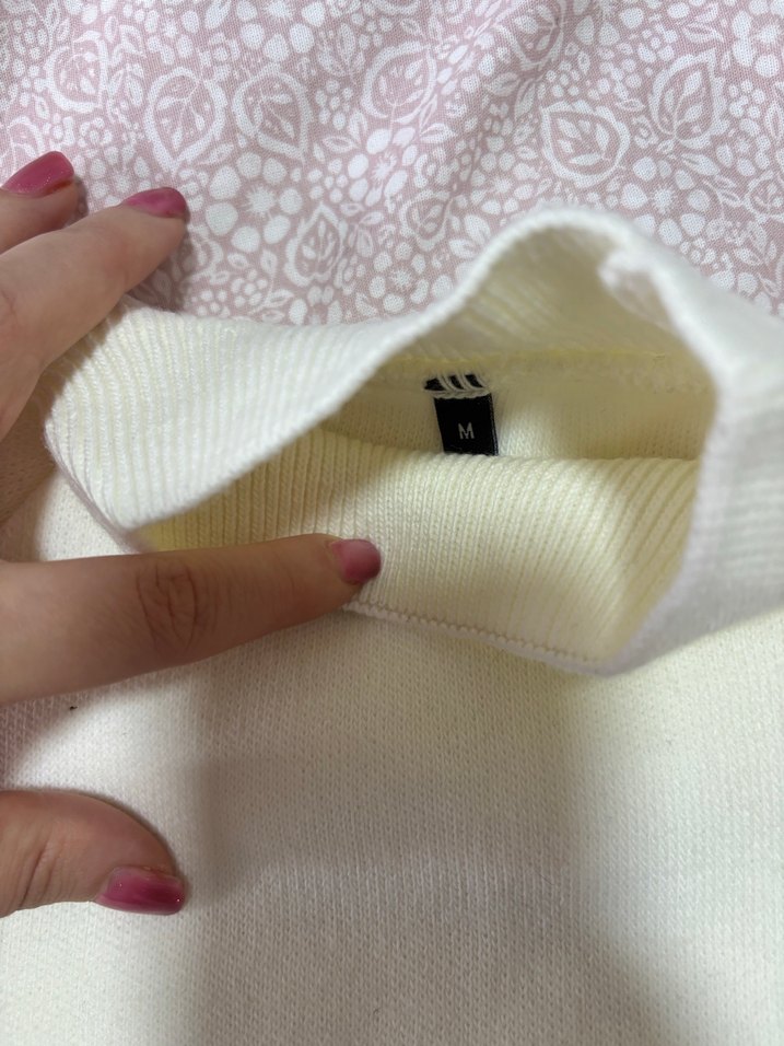 Beyaz Boğazlı Kadın Triko Kazak - Görsel 2