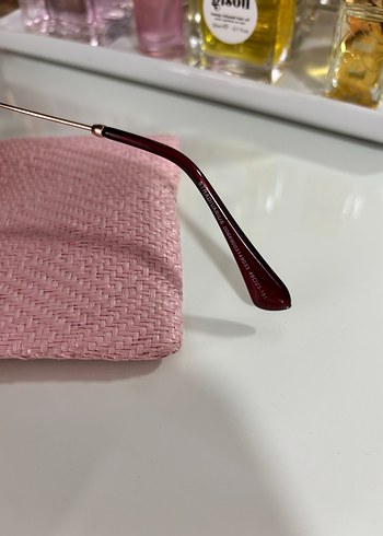 Stradivarius güneş gözlüğü - Görsel 2