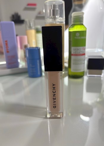 Givenchy Prisme Libre Kapatıcı - Açık Bej - Görsel 2