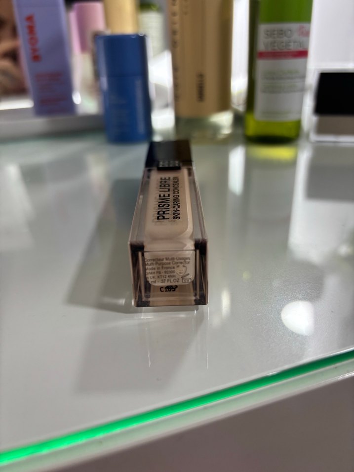 Givenchy Prisme Libre Kapatıcı - Açık Bej - Görsel 5