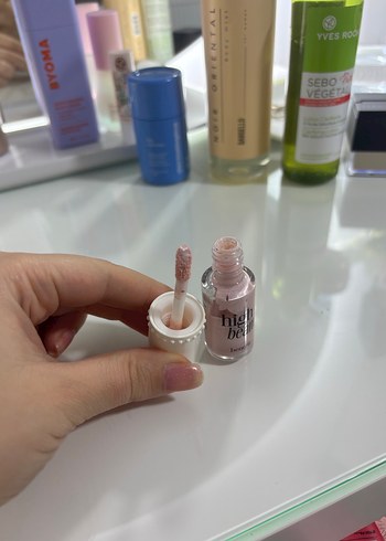 Benefit High Beam Işıltılı Allık - Görsel 2