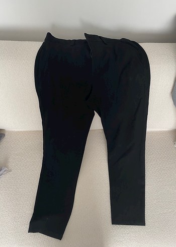 Zara Marka Kumas Sik Siyah Duz Pantolon
