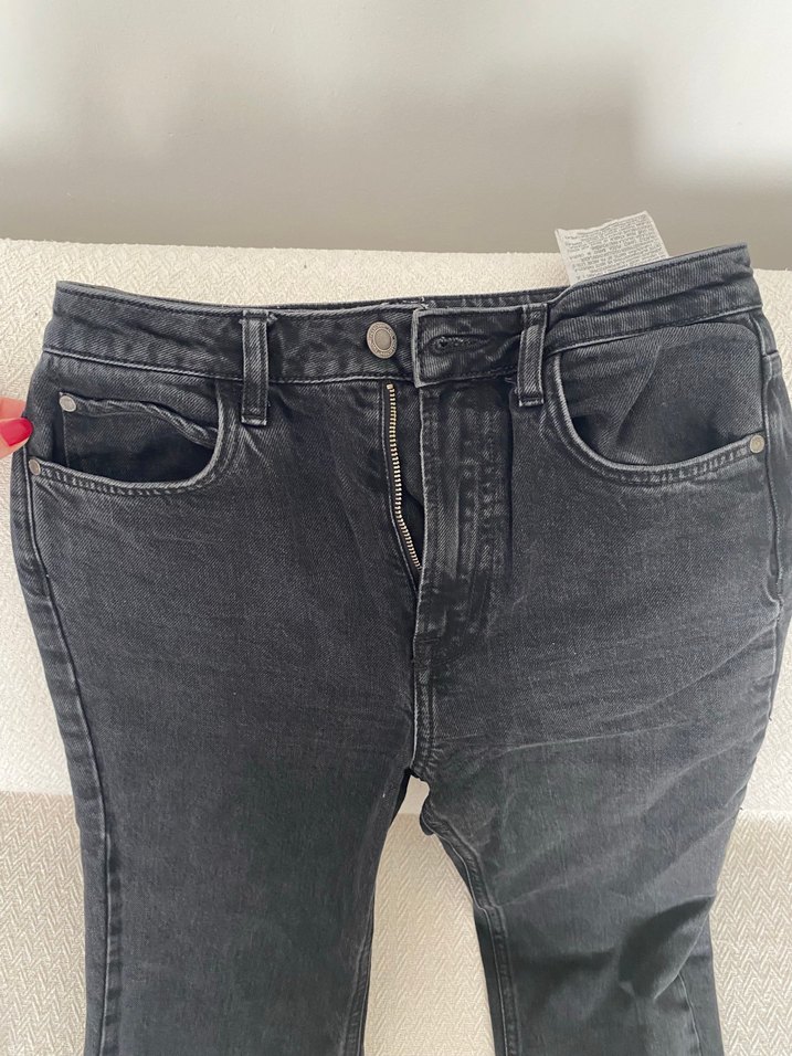 Yüksek Bel Siyah Denim Jean  Rahat ve Şık! — görsel 4/5